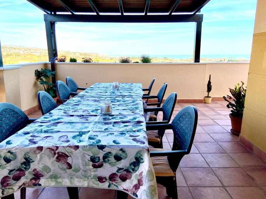 Sea View And Mountains By Solymar Holiday Torre Del Mar Exteriör bild